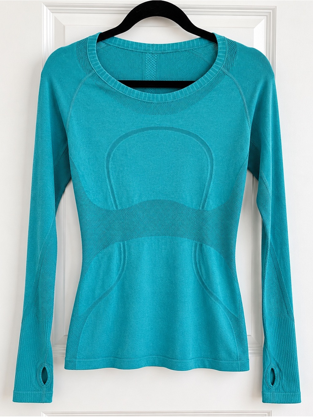 Lululemon Run Swiftly Tech Long Sleeve Shirt Teal Turquoise Size 10 Thumbholes